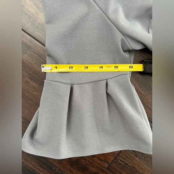 Flare Sleeves Shift Dress, Gray, Small - Picture 7 of 9